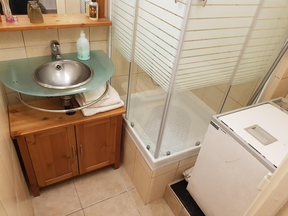 Ravagy Apartman Kecskemét المظهر الخارجي الصورة